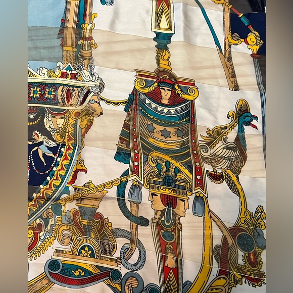 Unique Scarf Tons of Character - Picture 3 of 5